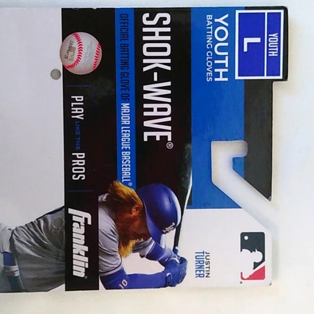 **NEW** YOUTH BATTING GLOVES